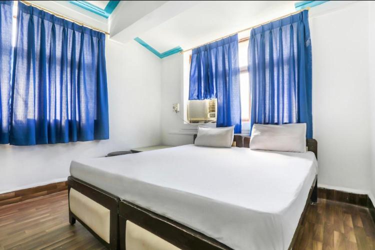 Hotel Priti International Мапуса Екстер'єр фото